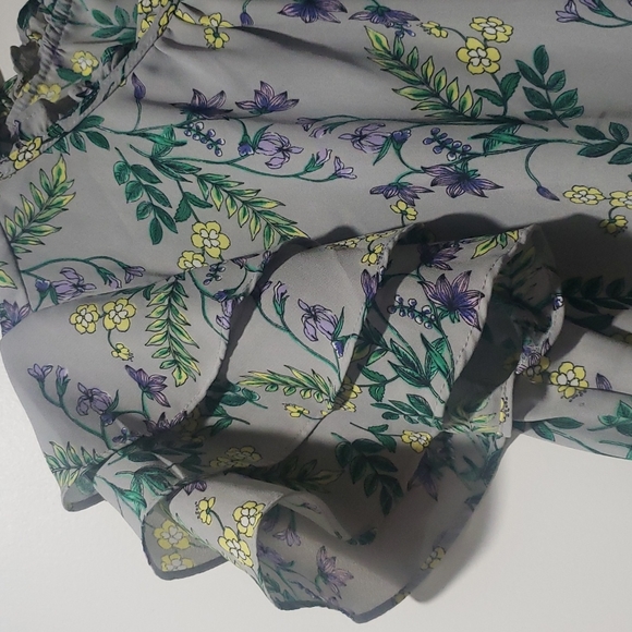 Top - Picture 6 of 9